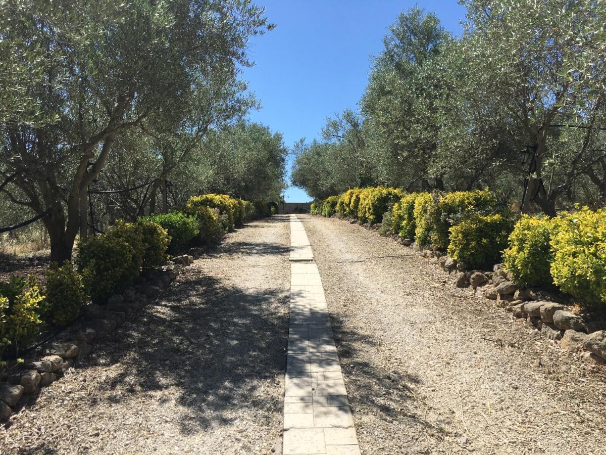 Agriturismo Baglio Pollicarini Pergusa Luaran gambar