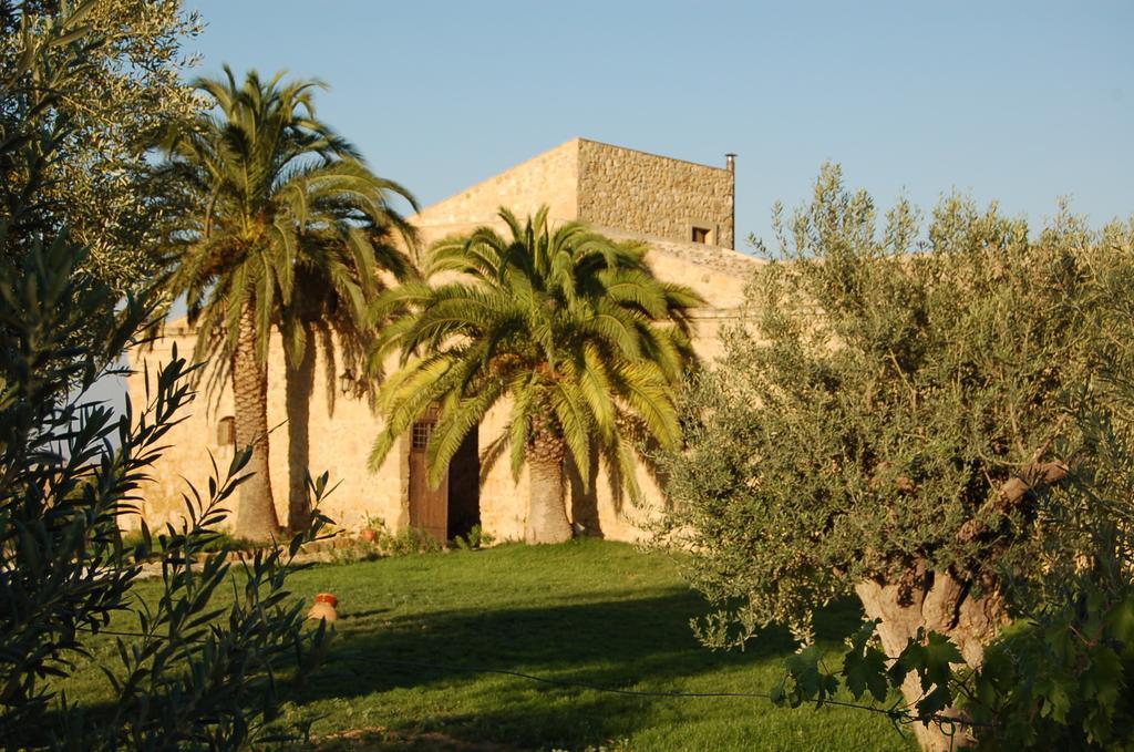 Agriturismo Baglio Pollicarini Pergusa Luaran gambar