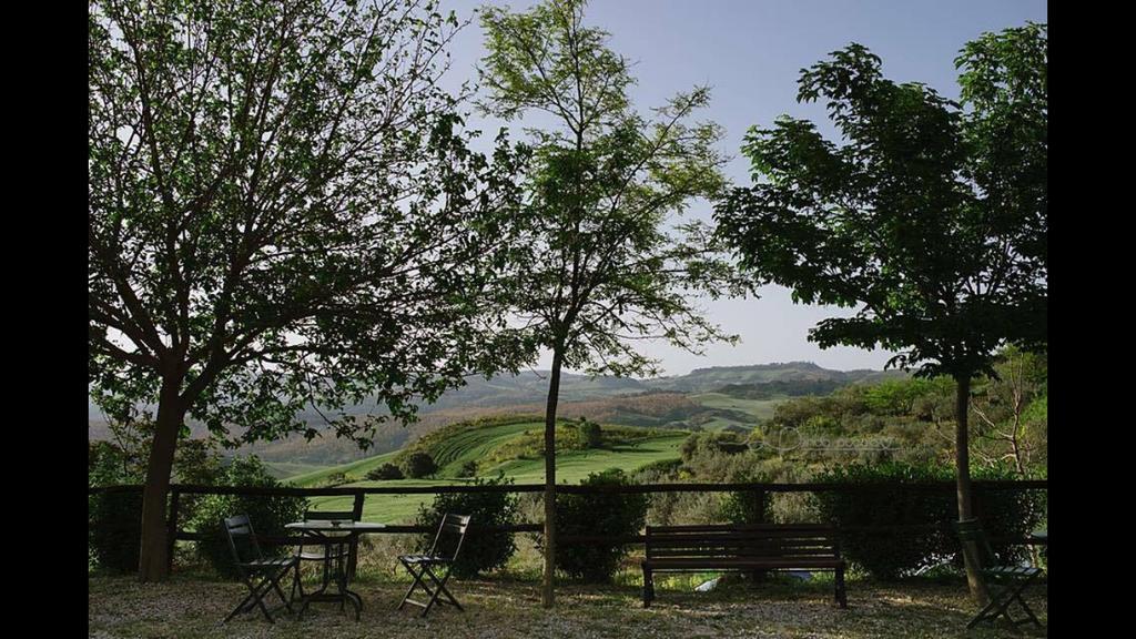 Agriturismo Baglio Pollicarini Pergusa Luaran gambar