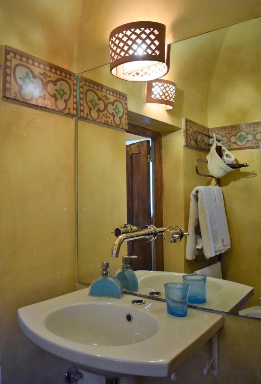 Agriturismo Baglio Pollicarini Pergusa Luaran gambar